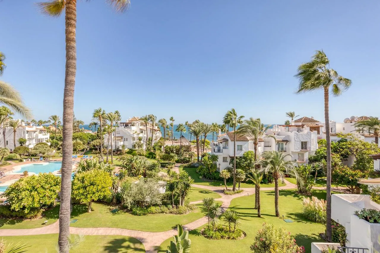 Hanami Alcazaba Beach Garden Estepona 0*,